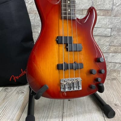 Fender Deluxe Zone Bass RARE MIM Sienna Sunburst 4 String Bass Guitar with New Fender Gig Bag for sale