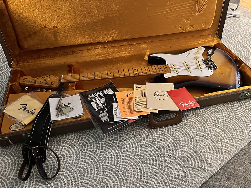 Fender American Vintage '57 Stratocaster Electric Guitar