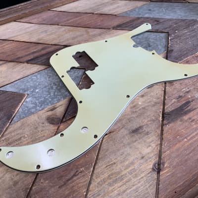 Real Life Relics Mint Green Pickguard For Fender® Precision P Bass® 13 Hole With Notch    [PGY5] image 3
