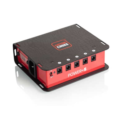 Palmer PWT 05 Mk2 Universal 9V Pedalboard Power Pack with 5 Isolated  Outputs