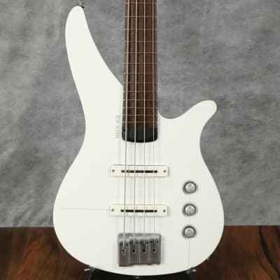 YAMAHA RBX4A2 White (S/N:HMX253249) (10/03) | Reverb