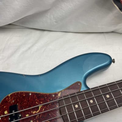 Fender Custom Shop '64 Jazz Bass Relic 4-string J-Bass with COA + Case 2023 - Ocean Turquoise / Rosewood fingerboard image 4