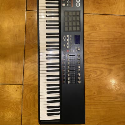 Akai MPK88