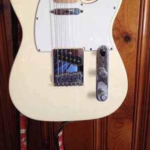 Fender Telecaster  w/ FRALIN blues pickups & push/pull tone control!! image 3