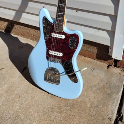 ギター Squier ClassicVibe 70s Jaguar DaphneBlue Squier Classic Vibe '70s Jaguar Limited-Edition Electric