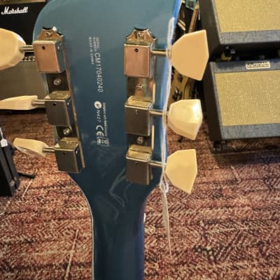 Supro 1570WB Sahara Single Pickup Americana Series Electric Guitar 2010s - Wedgewood Blue Metallic image 7
