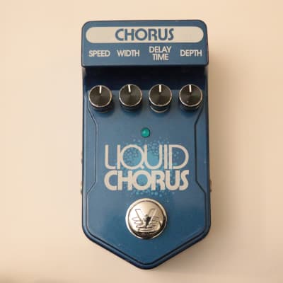 ギター LIQUID CHORUS visual sound Visual Sound V2 Liquid Chorus Pedal Review - Premier Guitar