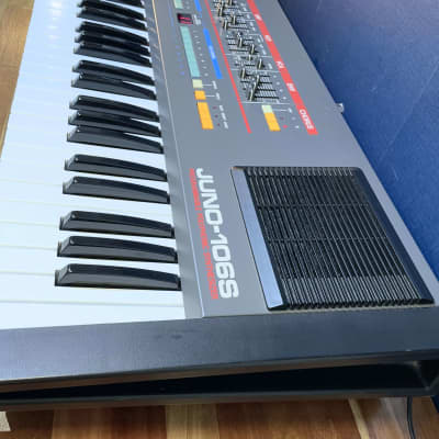 [Very Good] Roland Juno 106s 61-Key Programmable Polyphonic Synthesizer - Black image 7