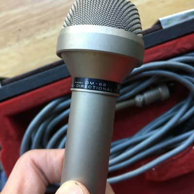 Aiwa DM-68 Dynamic Mic 1975-90 | Reverb Aiwa DM-68 Dynamic Mic 1975-90 | Reverb
