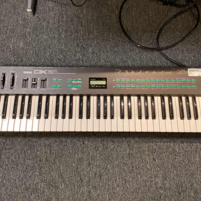 Yamaha DX-21 Digital Synthesizer