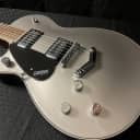 MINT!! Gretsch G5230LH ELECTROMATIC® JET™ FT SINGLE-CUT WITH V-STOPTAIL, LEFT-HANDED SILVER SAVE BIG!!!