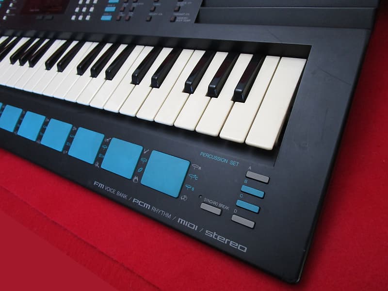 Yamaha PortaSound PSS-780 Synthesizer Keyboard TESTED FREE