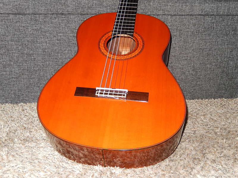 Cervantes MC500 ガットギター