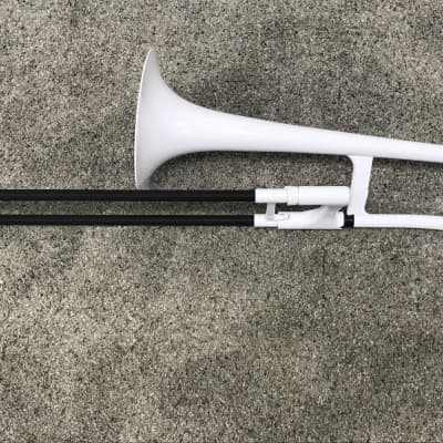 pBone ホワイト トロンボーン Amazon | pInstruments ピーインストゥルメンツ プラスチック製