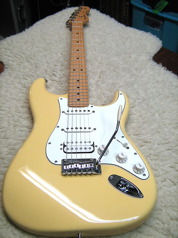 Fender 2023 MIM Stratocaster Player HSS Buttercream w/Fender Deluxe HSC image 1