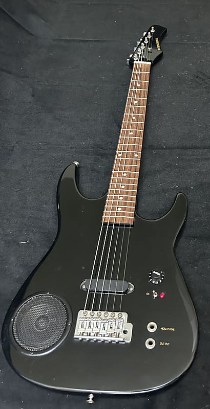 SYNSONICS エレキギター 2990円で購入したアンプ内蔵エレキギター(synsonics) | 蜂坊主の
