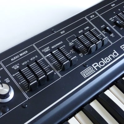 Roland SH-2 37-Key Synthesizer | Reverb