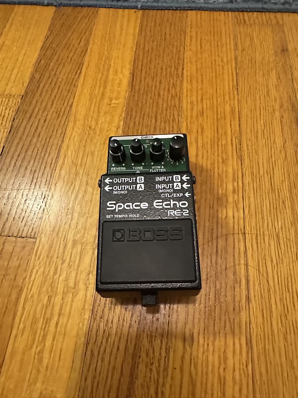 Boss RE-2 Space Echo