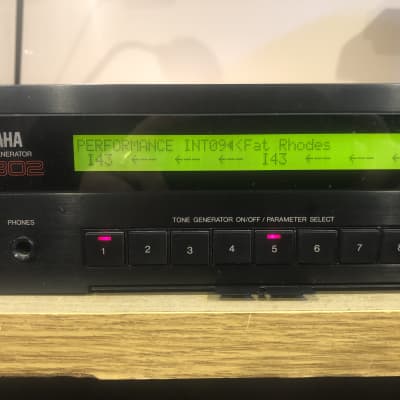 Yamaha TX802 FM Tone Generator