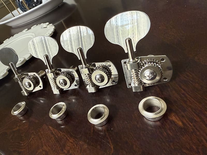 新品未開封　HIP SHOT BT2 Lollypop Nickel 4) Hipshot USA Nickel Ultralite 1/2 LOLLIPOP Bass Machine