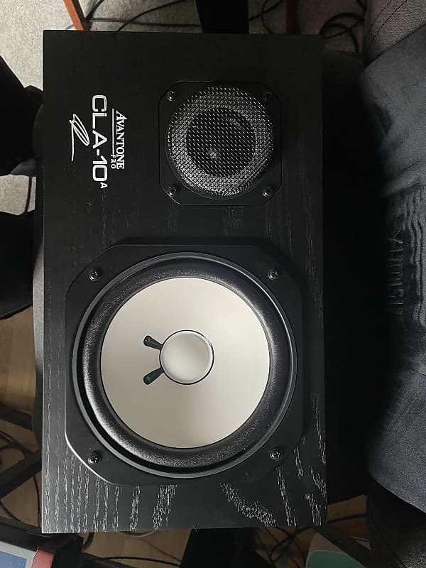 Avantone Pro CLA-10A Active Studio Monitor Pair image 1