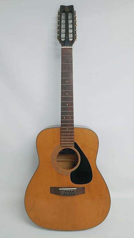 ギターYAMAHA FG-210 000000117337600-00-600x600.jpg