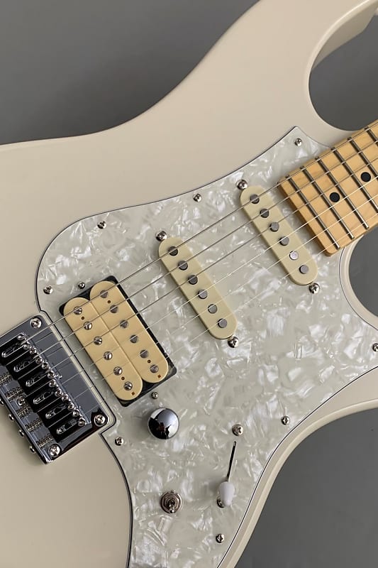 Fujigen/Fgn Boundary ODYSSEY BOS2-M 2021 Antique White 3.33