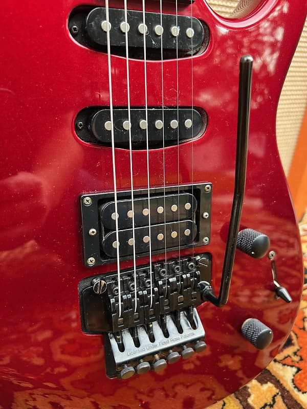 Vintage 1989 Fender Squier Red Made in Korea Super Strat Vintage 1989 Fender Squier Red Made in Korea Super Strat