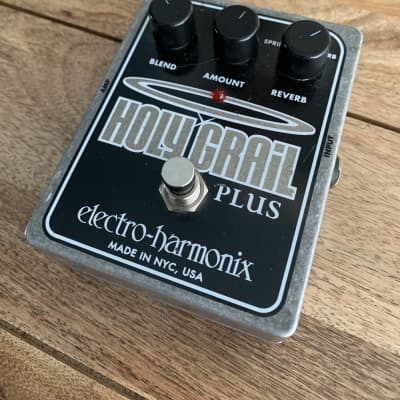 Electro-Harmonix Holy Grail Plus | Reverb UK