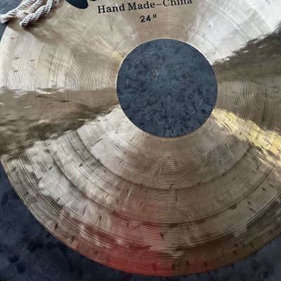 Wuhan 24" Chau Gong w/ Mallet - Natural image 2