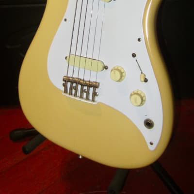1981 Fender Bullet made in the USA White w Original Hardshell Case for sale