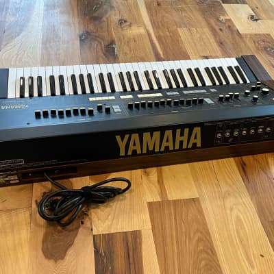 Yamaha SK-20 Symphonic Ensemble Synthesizer 1979 - 1980 - Black image 2