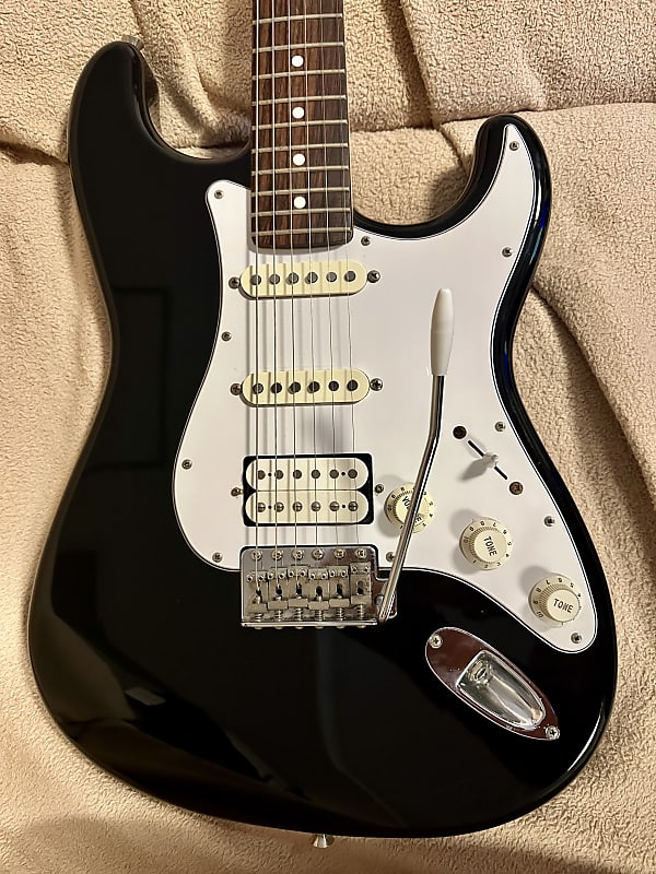 Fujigen JST-5R WH J-Standard Series【商品紹介】エレキギター