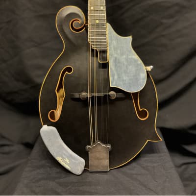 Johansson F5 No.64 2025 - Satin Victorian 1704 spirit varnish image 4