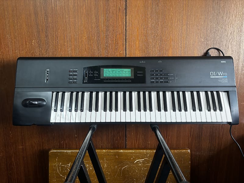 KORG シンセサイザー 01/W FD MUSIC WORK STATION Korg 01/W FD 61-Key Music Workstation Keyboard Synthesizer w