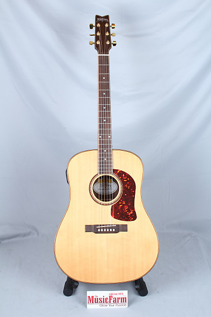 Washburn acoustic guitar with sale built in tuner