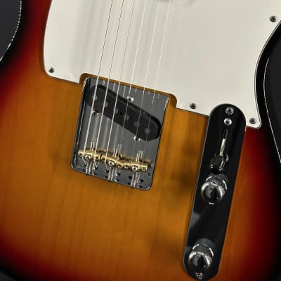 Suhr Classic T in 3 Tone Burst with Rosewood Fingerboard image 2