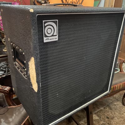 Ampeg BA115HP 220-Watt 1x15