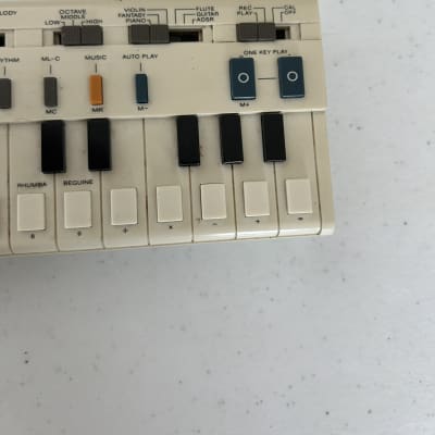 Casio VL-1 VL-Tone 29-Key Synthesizer Keyboard 1979 - 1984 - White image 5