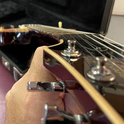 James Tyler Line 6 USA Model JTV-59 US Variax Black Cherry James Tyler Line 6 USA Model JTV-59 US Variax Black Cherry