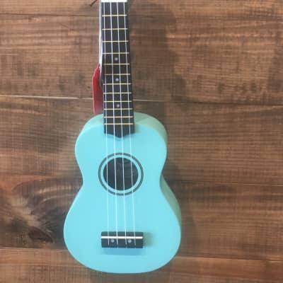 Penguin Tropical Ukuleles