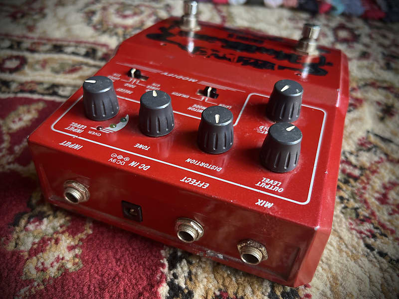 Akai UniBass UB1 Harmonized Bass Distortion | Reverb