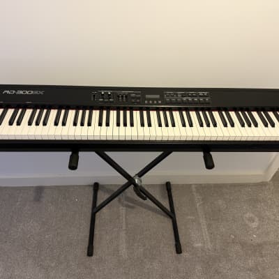 Roland RD-300GX 88-Key Digital Piano