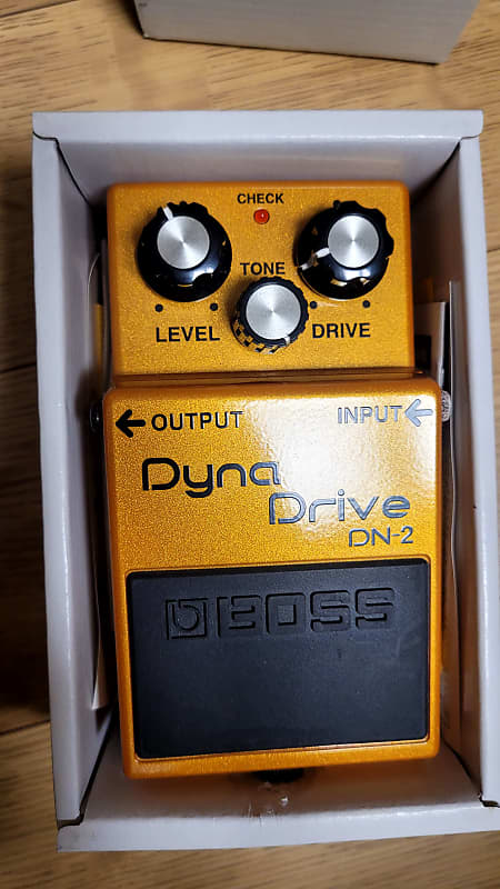 Boss DN-2 Dyna Drive