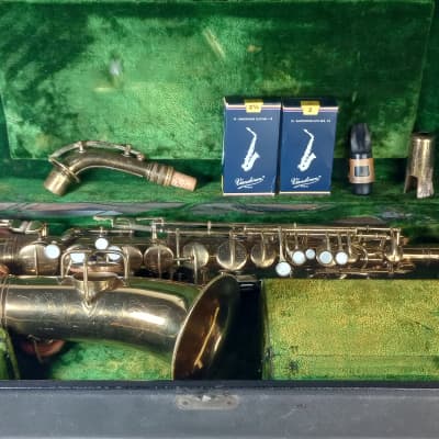 C.G. Conn New Wonder Series I Alto Saxophone 1923 Gold Finish image 1