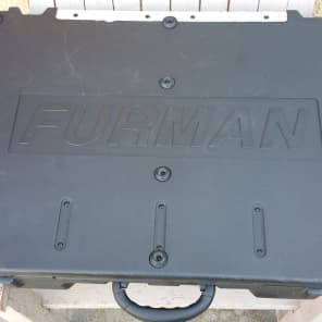 Furman SPB-8C  powered pedaboard 120 ma image 7