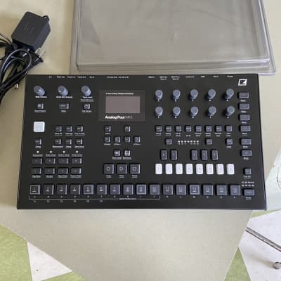 Elektron Analog Four MKII 4-Voice Tabletop Analog Synthesizer 2020 - Present - Black
