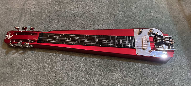 新品 Rogue RLS-1 Lap Steel Guitar Red Rogue RLS-1 Lap Steel Guitar With Stand and Gig Bag Metallic