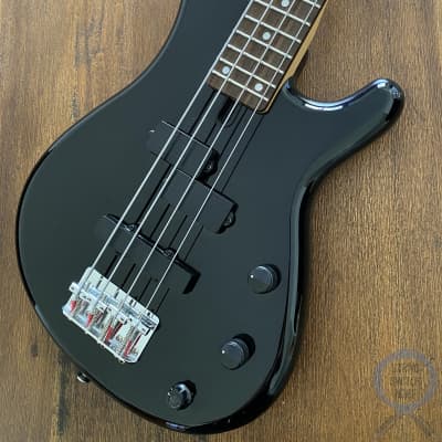 Electric Bass Guitar Yamaha Motion B MB-40H Green Quilted