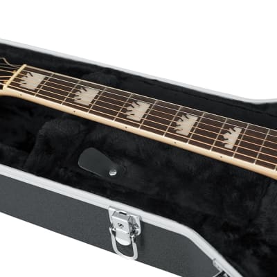 Gator GC-JUMBO Deluxe Acoustic Guitar Hardshell Case image 6